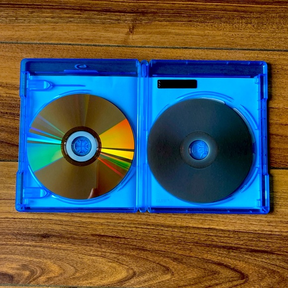 Maze Runner - the Scorch Trails on Blue-Ray and DVD - Picture 3 of 3